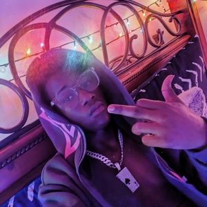 Meet your Posher, Marc